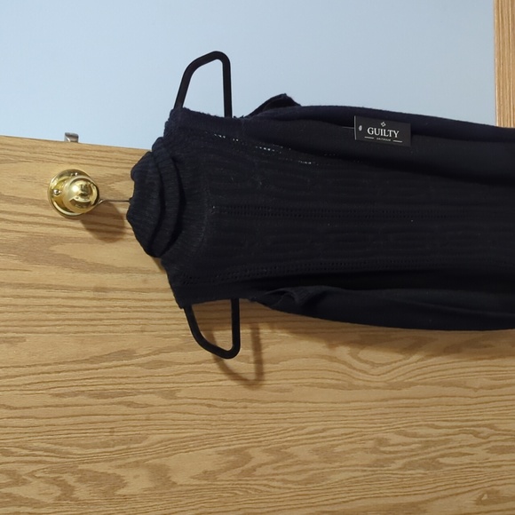 Sweater - Picture 2 of 5